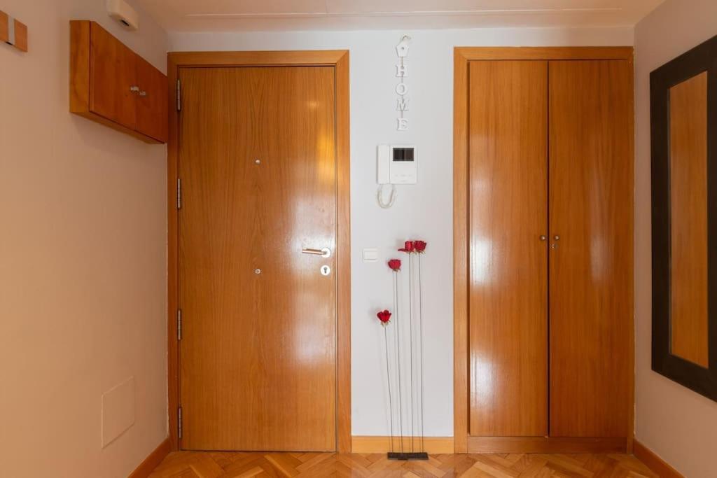 Apartament Vivienda Con Zona De Trabajo, Piscina Y Parking Madryt Zewnętrze zdjęcie