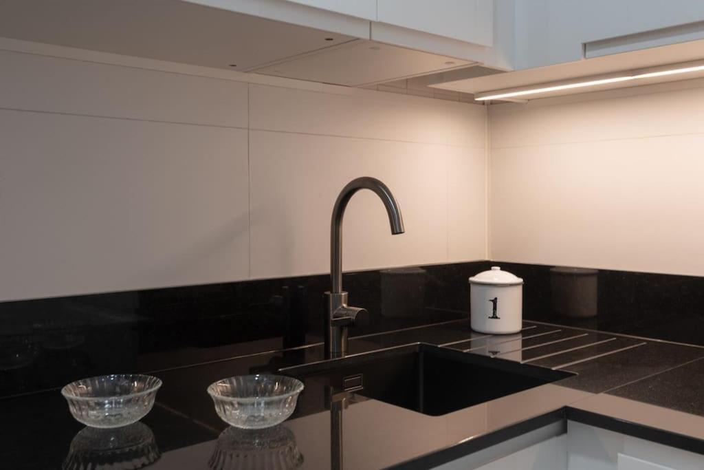 Apartament Vivienda Con Zona De Trabajo, Piscina Y Parking Madryt Zewnętrze zdjęcie