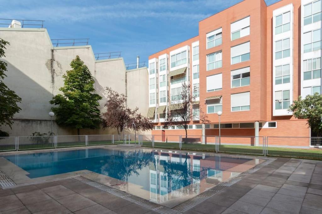 Apartament Vivienda Con Zona De Trabajo, Piscina Y Parking Madryt Zewnętrze zdjęcie